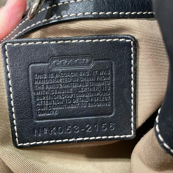 🖤COACH black signature canvas and leather bucket bag. - Picture 14 of 15